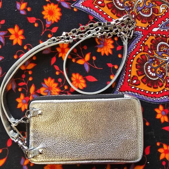 Bandolier silver mettallic CrossBody Phone Bag with Silver chain strap - Picture 1 of 7